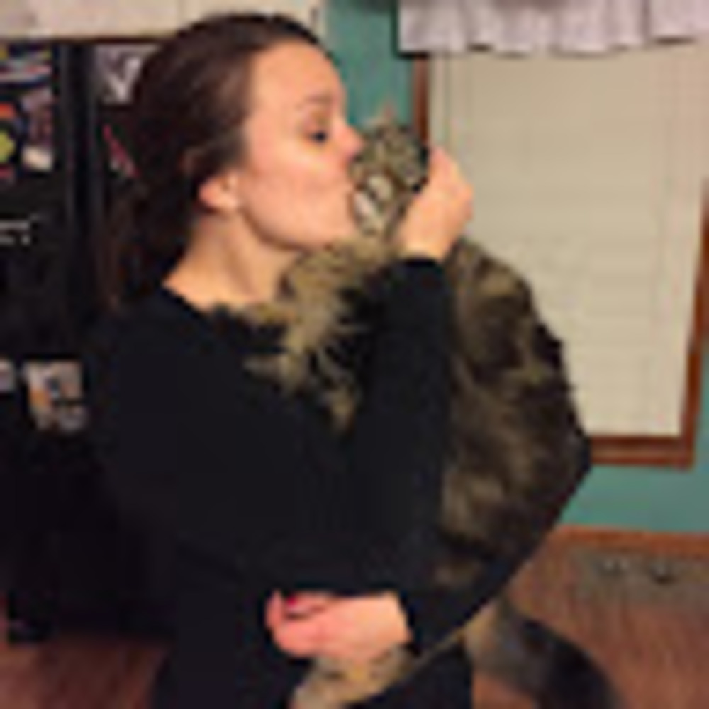 Meet your Posher, Juli